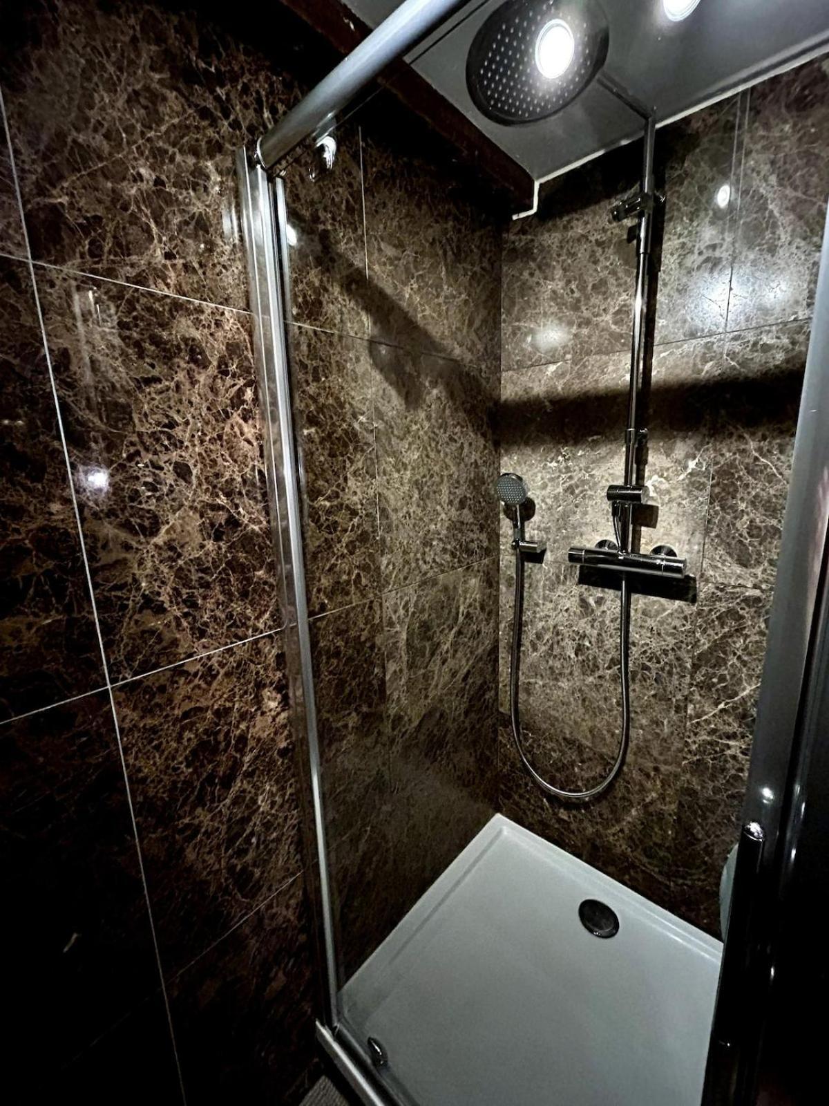 Tempor'Area Apartment Antwerpia Zewnętrze zdjęcie